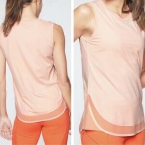 Athleta Peach Pink Mesh Trim Performance Tank Top Small Relaxed Fit Active